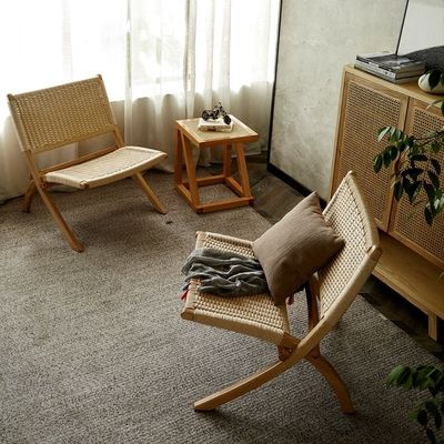 Houten patio buiten en woonkamer opvouwbare stoelen met natuurlijke rattan geweven vakmanschap