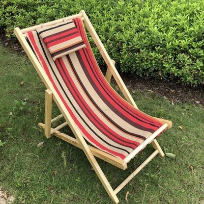 Algemeen Buitenmeubilair Moderne ontwerp Verstelbare hoogte Opvouwbare houten strandstoel met kussen in meerdere kleuren