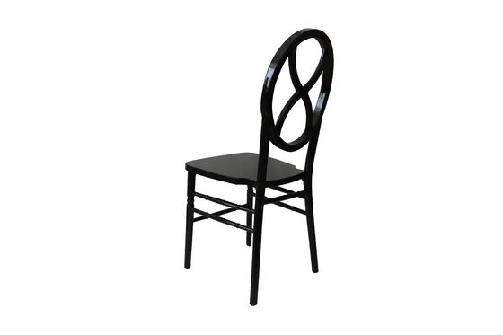 NO Gevouwen massief hout materiaal Stapelbare banketstoelen voor hotelmeubilair Ronde rug Chiavari Design
