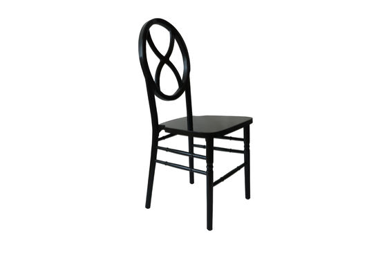 NO Gevouwen massief hout materiaal Stapelbare banketstoelen voor hotelmeubilair Ronde rug Chiavari Design