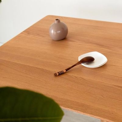 Nieuwste op maat gemaakte uitstekende werkwijze Eettafel van massief hout 120*60*75 cm rechthoekig