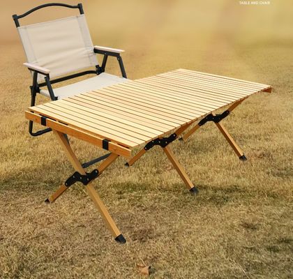 Natuurhout Eetkamermeubelen Moderne ontwerpen Opvouwbare set van massieve boerderij tafels en stoelen voor speciale evenementen