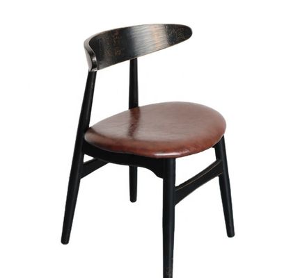 Massivhouten stoel Praktisch en modern ontwerp voor huis stoel Ottomaans