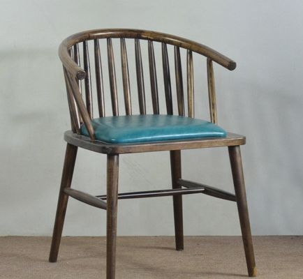 Moderne houten gepolsterde eetstoel De perfecte combinatie van stijl en comfort