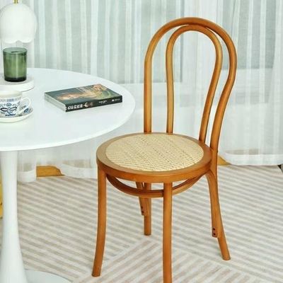 Massivhouten retro gebogen rugleuning Rattan stoel Eetstoel in zwart/wit/noot/lichte nootkleur voor huishoudelijk meubilair