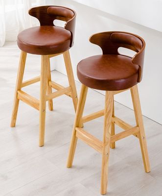 Nordic Modern Simple Wood Bar High Chair Natuurlijke massieve houten kruk binnen recreatieve faciliteiten en hoge kruk