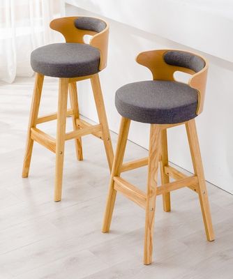 Nordic Modern Simple Wood Bar High Chair Natuurlijke massieve houten kruk binnen recreatieve faciliteiten en hoge kruk