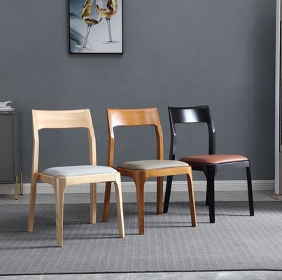 Moderne design Moderne Noorse stapelbare eettafel van eikennoot Houten restaurant eettafels voor huishoudelijk meubilair