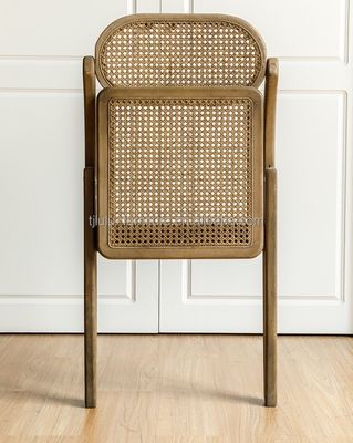 Stijlvolle Morden Eetkamer Fruniture Houten stoel met duurzame rattan stoel en rugleuning