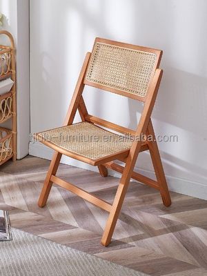 Postverpakking Solid hout rotan vouwstoel voor de decoratie van het Noordelijk restaurant