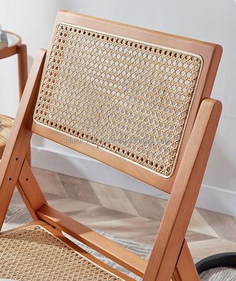 Postverpakking Solid hout rotan vouwstoel voor de decoratie van het Noordelijk restaurant