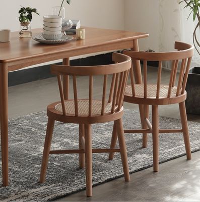 Eetstoel van massief hout Nordic Good Design Antiek restaurantmeubilair met moderne stijl in 55cm*40cm*74cm
