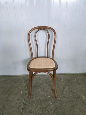 Stapelbare houten stoel met 100 kg gewichtslimiet Modern meubilair Restaurant Natual gestapelde rattan eetstoelen