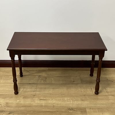 Natuurlijke of donkere walnootkleur Houten eettafel voor antiek restaurant