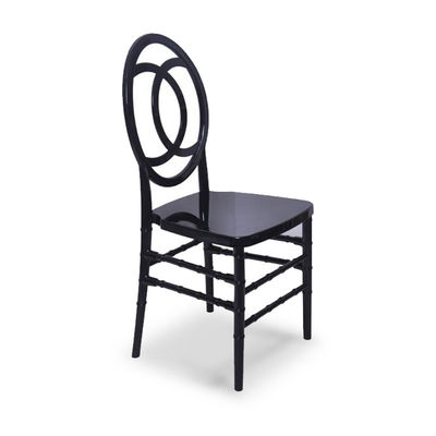 Bruidsstoelen van massief hout Stapelbare banketstoelen voor evenementen in noordelijke stijl en duurzaamheid