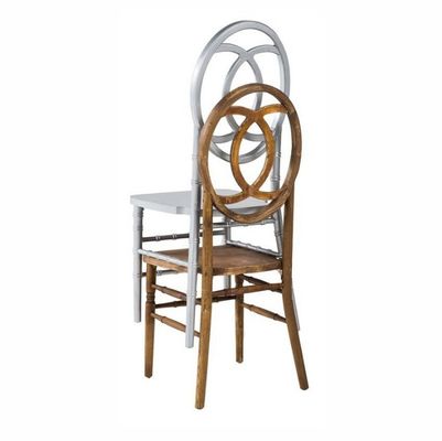 Bruidsstoelen van massief hout Stapelbare banketstoelen voor evenementen in noordelijke stijl en duurzaamheid