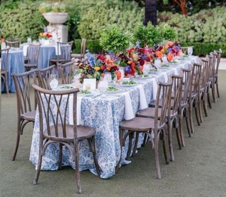 Antieke trouwfeest Vintage X Cross Back Stapelbare houten stoel met rotan schuim stoel