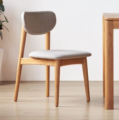 Op maat gemaakte moderne meubels Eetstoel van massief hout voor eetkamer en woonkamer