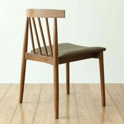 Algemeen Huishoudelijk meubilair Contemporary Design Style Houten eetstoel met stoel armsteun van stof