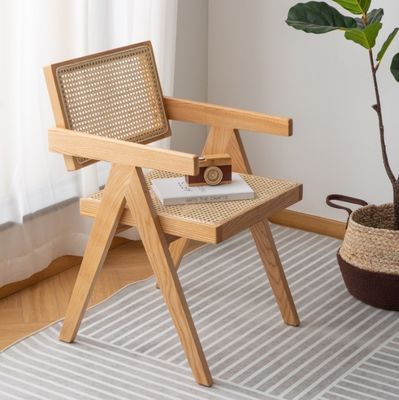 Custom massief hout armsteun rotsen stoel voor binnen klassieke eetkamermeubelen in restaurants