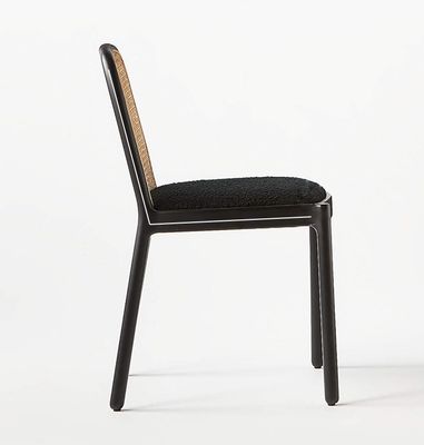 Postverpakking Duurzaam massief hout armloze rattan eetstoel voor eetkamer