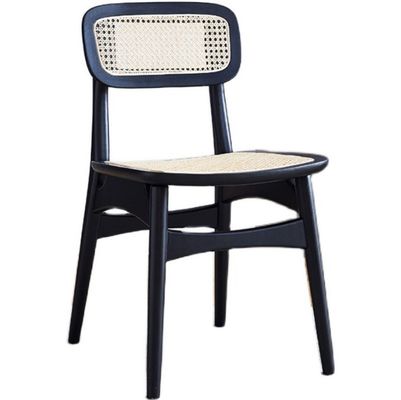 Moderne design Nordic Praktische stoel van massief hout Rattan Eetstoel voor restaurant