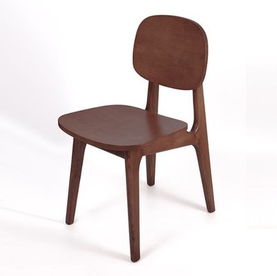 Rubberen hout Noorse restaurantstoel Prachtige houten stoelen voor moderne eetkamer