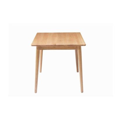 Moderne eetkamermeubilair Houten eettafel in midcentury design met massief hout