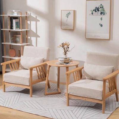 Moderne stoel van massief hout De perfecte combinatie van stijl en comfort voor uw woonkamer