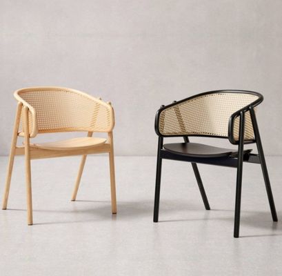 Ontwerp Hout Rattan Eetstoel riet Rattan Armstoel met 100KG gewichtslimiet en Postverpakking