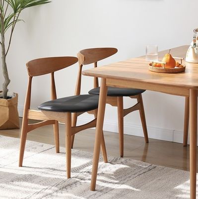 Klassieke Noordse gepoleerde houten stoelen met restaurantstoel in asframes