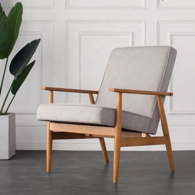 Moderne woonkamermeubilair Houten schommelbank fauteuil met stoffen fluwelen stoel