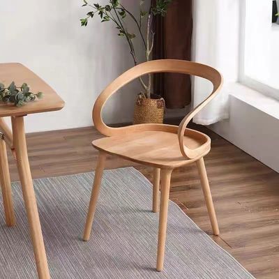 OEM-service geaccepteerd Moderne eetkamer stoel met ronde arm vleugel en Nordic Solid Ash Wood artistiek ontwerp