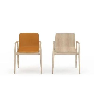 Nordic Light Luxury Solid Wood Armchair Lederen gepoleerde eetstoel voor hotelcafé en woonkamer Postverpakking