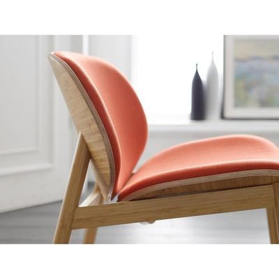 Comfortabele stoel van stoffen Houten stoel voor hotel Restaurant Woonkamer Koffiewinkel in Noordisch modern design