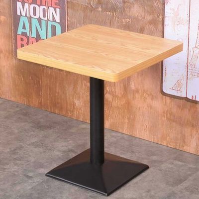 Op maat gemaakte praktische economie Bartafel van massief hout Houten bartafel Specifieke bartafel Buitenbartafel voor barmeubelen