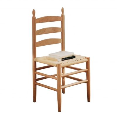 Eetstoel van massief hout met touwstoel Een perfecte combinatie van vorm en functie