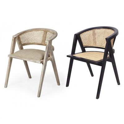 Verbeter het uiterlijk van uw restaurant met aangepaste houten stoelen in uw favoriete kleur