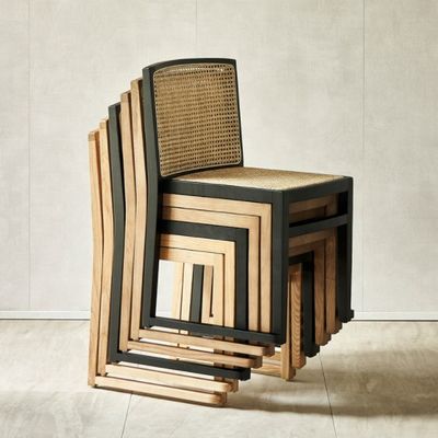 Ruimtebesparing Stapelhouten rotan Eetstoelen Moderne Noordelijke stijl voor comfortabel eten