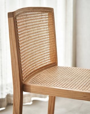 Ruimtebesparing Stapelhouten rotan Eetstoelen Moderne Noordelijke stijl voor comfortabel eten