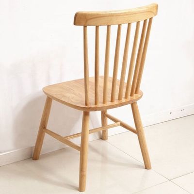 400 kg Gewichtscapaciteit Windsor stoel gemaakt van massief beukenhout voor een stijlvolle en duurzame eetbeleving