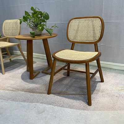 Home Meubels Voeg elegantie toe aan uw eetkamer met Nordic Restaurant Fashion Chairs