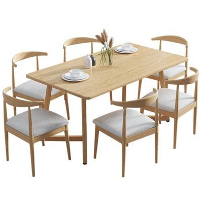 Op maat gemaakte stoel van massief hout Stoel en stoelen Combinatie voor praktische en economische binneninrichtingsoplossingen