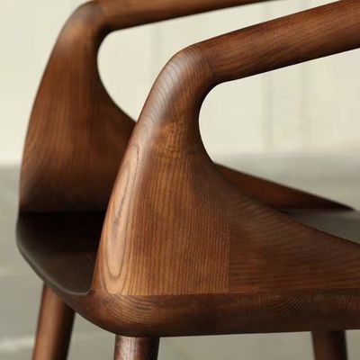 Zwarte Walnoot Luxe Eetstoel Solid Hout Achterstoel Moderne Nordic Leisure Eetstoel voor een elegante eetbeleving