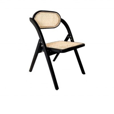 Rustieke stoelen van massief hout van rotan voor evenementen