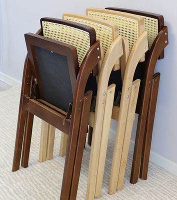 Opvouwbare houten stoel voor restaurants Duurzame rotan eetstoelen in natuurlijke/nootkleur