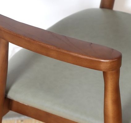 Noord-Europese PU-leerkussens Eetstoel van massief hout voor restaurant GEEN Opvouwbare en OEM-service aanvaard