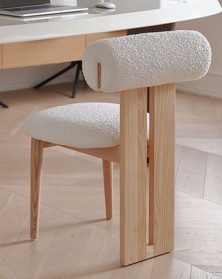 Vintage eetstoel van massief hout met gelakte afwerking en verwijderbaar sponskussen