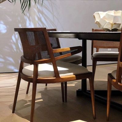 Eetkamermeubilair Luxe Rattan Solid Wood PU Lederset Eetstoel Voor restaurant met en OEM service Geaccepteerd