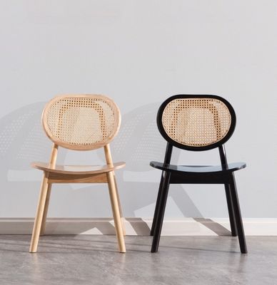Vintage Luxe Hotel Rattan Meubelen van massief hout Eetstoel voor restaurant in zwart